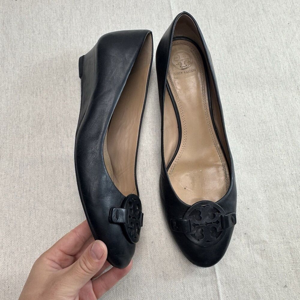 Tory Burch Women's Mini Miller Black Wedge Leather Logo Pump Size 11M